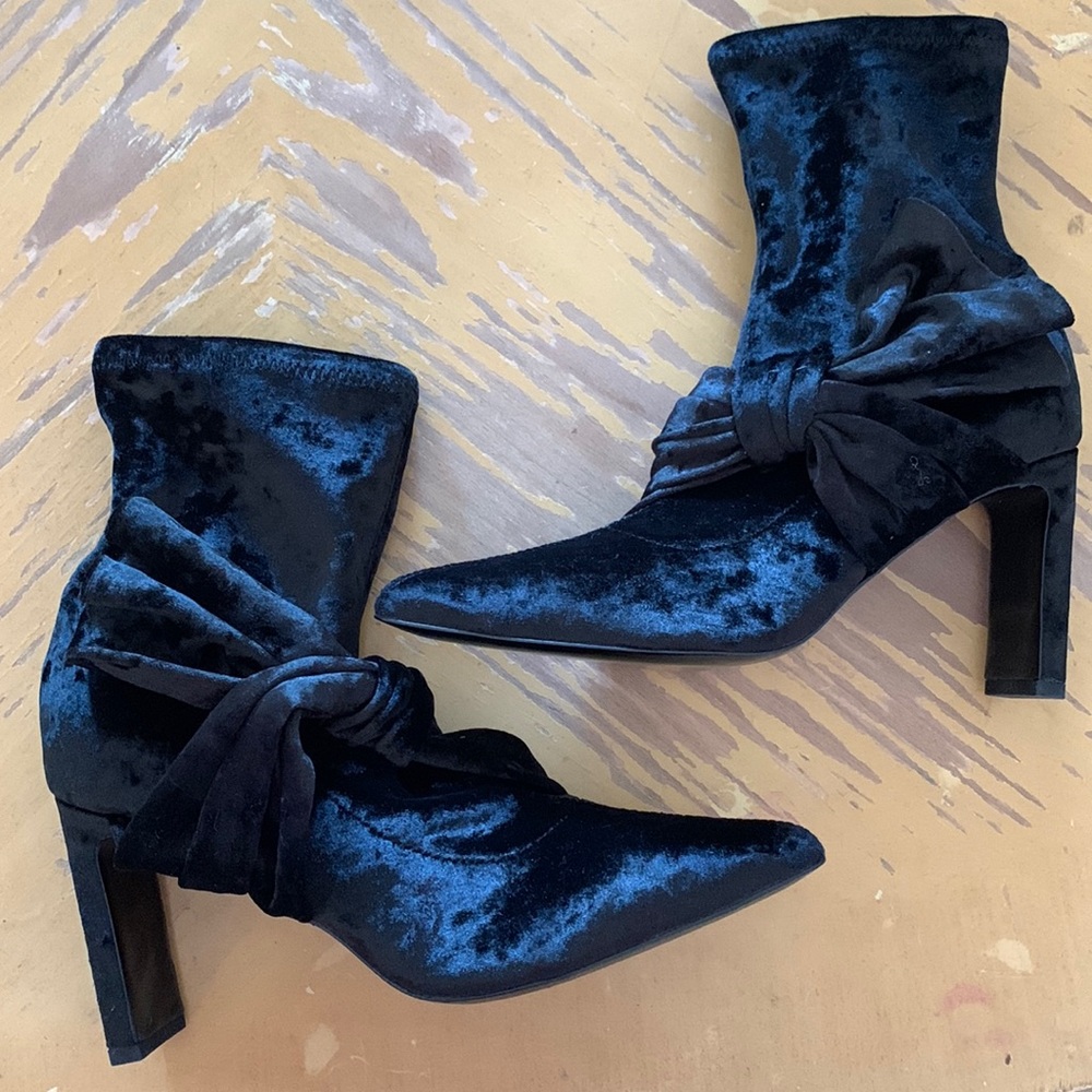 New Sigerson Morrison booties